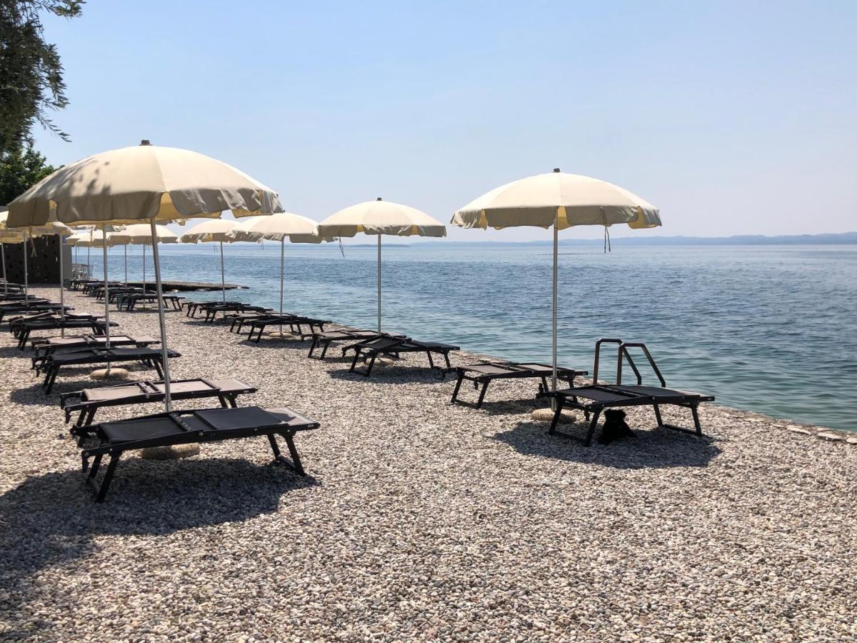 La Rocca Suite Garda  Eksteriør billede